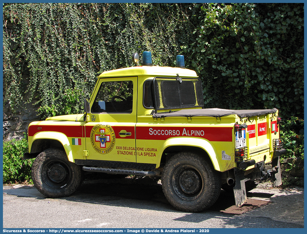 9-09
Corpo Nazionale
Soccorso Alpino e Speleologico
Delegazione Alpina
XXIII Liguria di Ponente
Stazione di La Spezia
Land Rover Defender 90
Parole chiave: CNSAS;C.N.S.A.S.;Corpo;Nazionale;Soccorso;Alpino;Speleologico;Liguria;SASL;S.A.S.L.;La Spezia;Land Rover;Defender;90