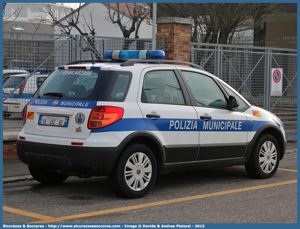 Polizia Locale YA452AD
Polizia Municipale
Comune di Ravenna
Fiat Sedici II serie
Parole chiave: Polizia;Locale;Municipale;Ravenna;Fiat;Sedici;YA452AD;YA 452 AD