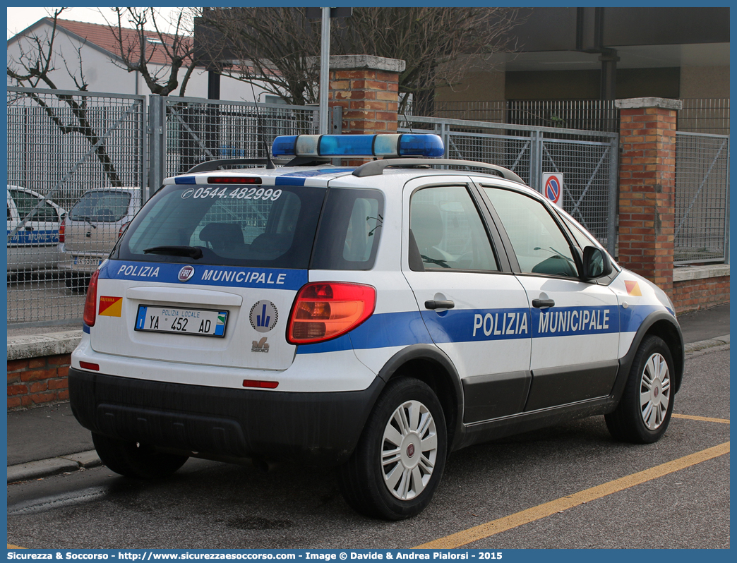 Polizia Locale YA452AD
Polizia Municipale
Comune di Ravenna
Fiat Sedici II serie
Parole chiave: Polizia;Locale;Municipale;Ravenna;Fiat;Sedici;YA452AD;YA 452 AD