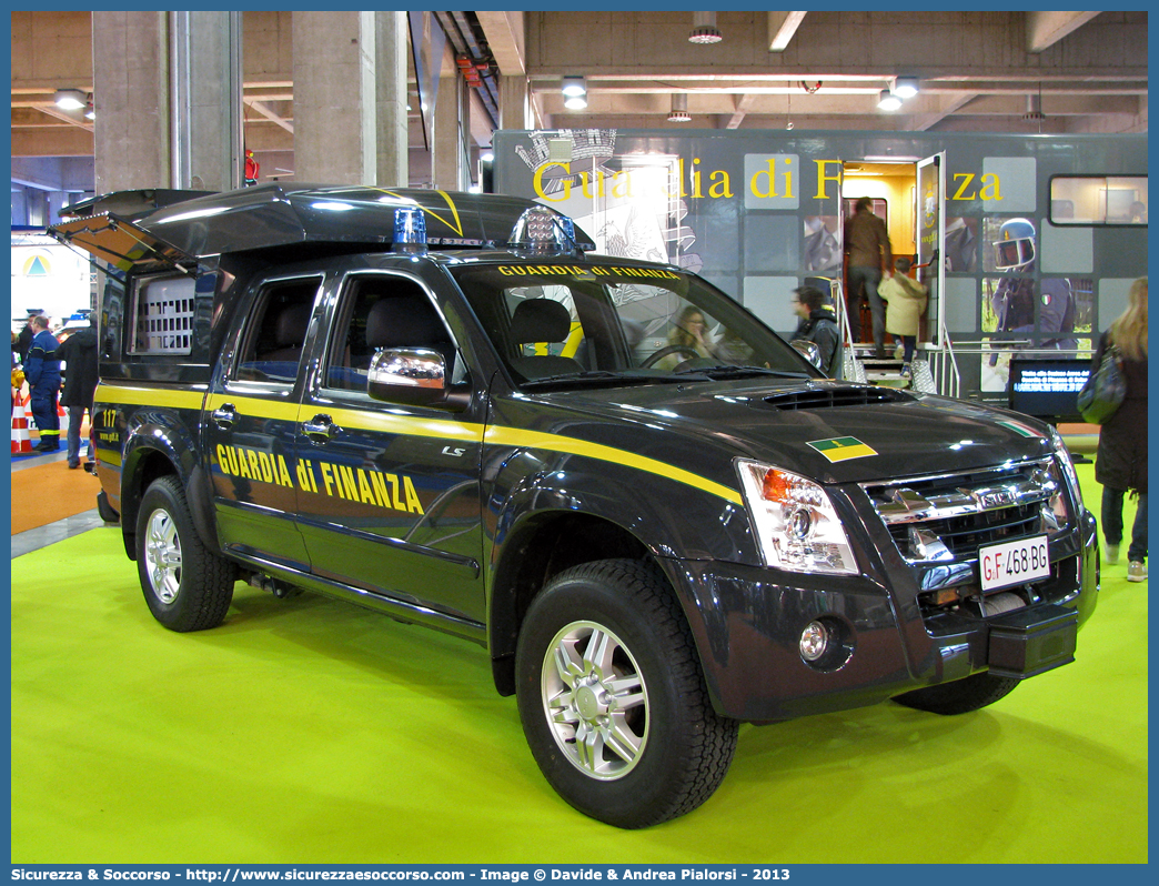 GdiF 468BG
Guardia di Finanza
S.A.G.F.
Isuzu D-Max I serie II restyling
Allestitore Maritan S.r.l.
Parole chiave: GdiF;G.D.F.;GDF;Guardia di Finanza;S.A.G.F.;SAGF;Soccorso Alpino;Isuzu;D-Max;D - Max;Alberto Maritan;468BG;468 BG