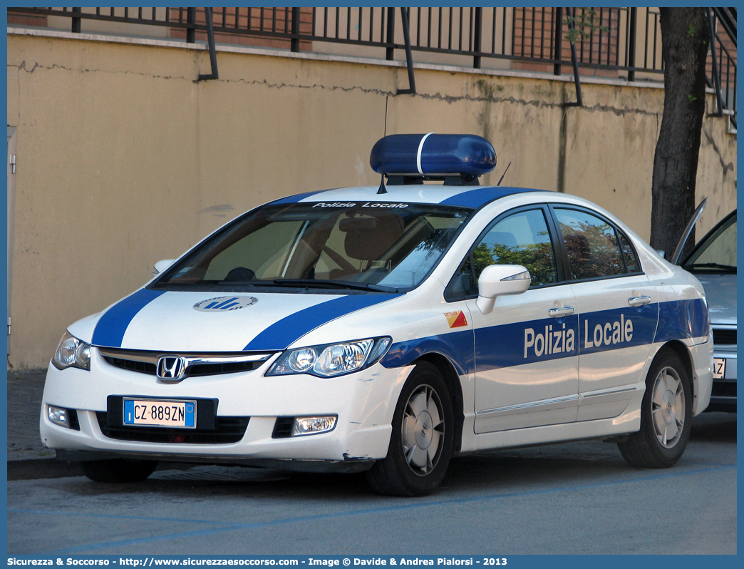 -
Polizia Locale
Comune di Cattolica
Honda Civic VIII serie
Parole chiave: Polizia;Locale;Municipale;Cattolica;Honda;Civic