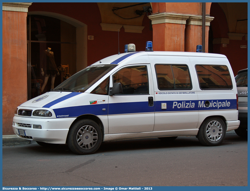 -
Polizia Municipale
Comune di Vignola
Fiat Scudo II serie
Allestitore Bertazzoni S.r.l.
Parole chiave: Polizia;Locale;Municipale;Vignola;Fiat;Scudo;Bertazzoni