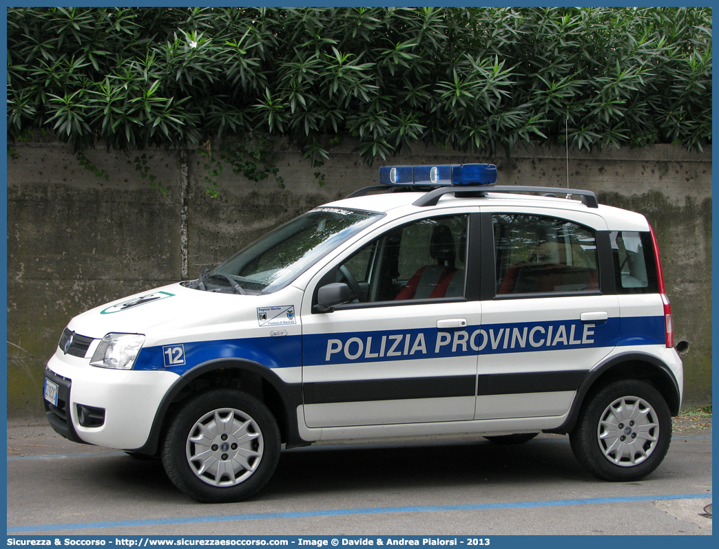 -
Polizia Provinciale
Provincia di Macerata
Fiat Nuova Panda 4x4 I serie
Parole chiave: Polizia;Locale;Provinciale;Macerata;Fiat;Nuova Panda;4x4;4 x 4