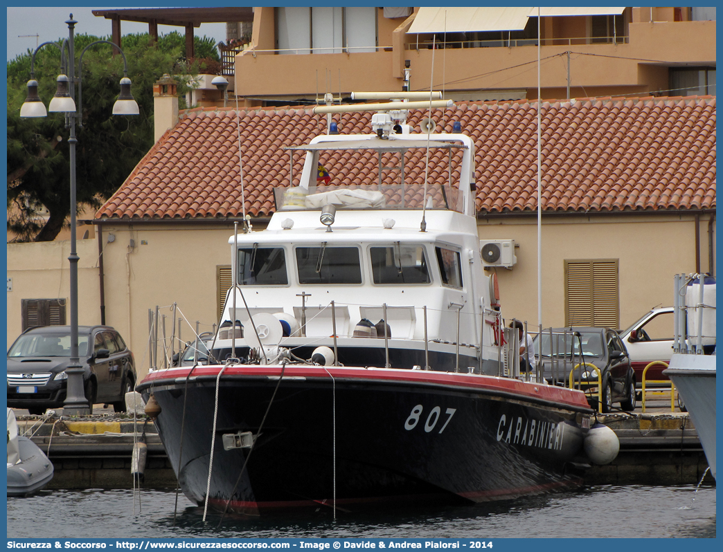 807 "Pezzuto"
Arma dei Carabinieri
Servizio Navale	
Motovedetta d'Altura Classe 800
Parole chiave: CC;C.C.;Arma;Carabinieri;Servizio;Navale;Motovedetta;Altura;Classe;800;807