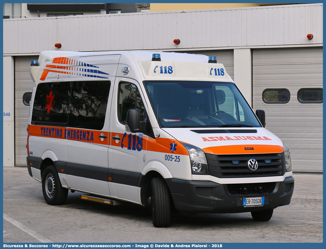 005-25
118 Trentino Emergenza
Volkswagen Crafter I serie
Allestitore EDM S.r.l.
Parole chiave: 118;Trento;Trentino;Emergenza;Ambulanza;Autoambulanza;Volkswagen;Crafter;EDM;E.D.M.