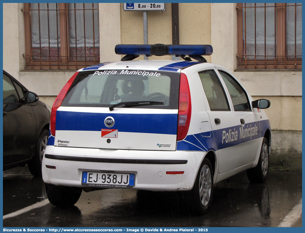 -
Polizia Municipale
Comune di Bedonia
Fiat Punto III serie restyling
Parole chiave: Polizia;Locale;Municipale;Bedonia;Fiat;Punto