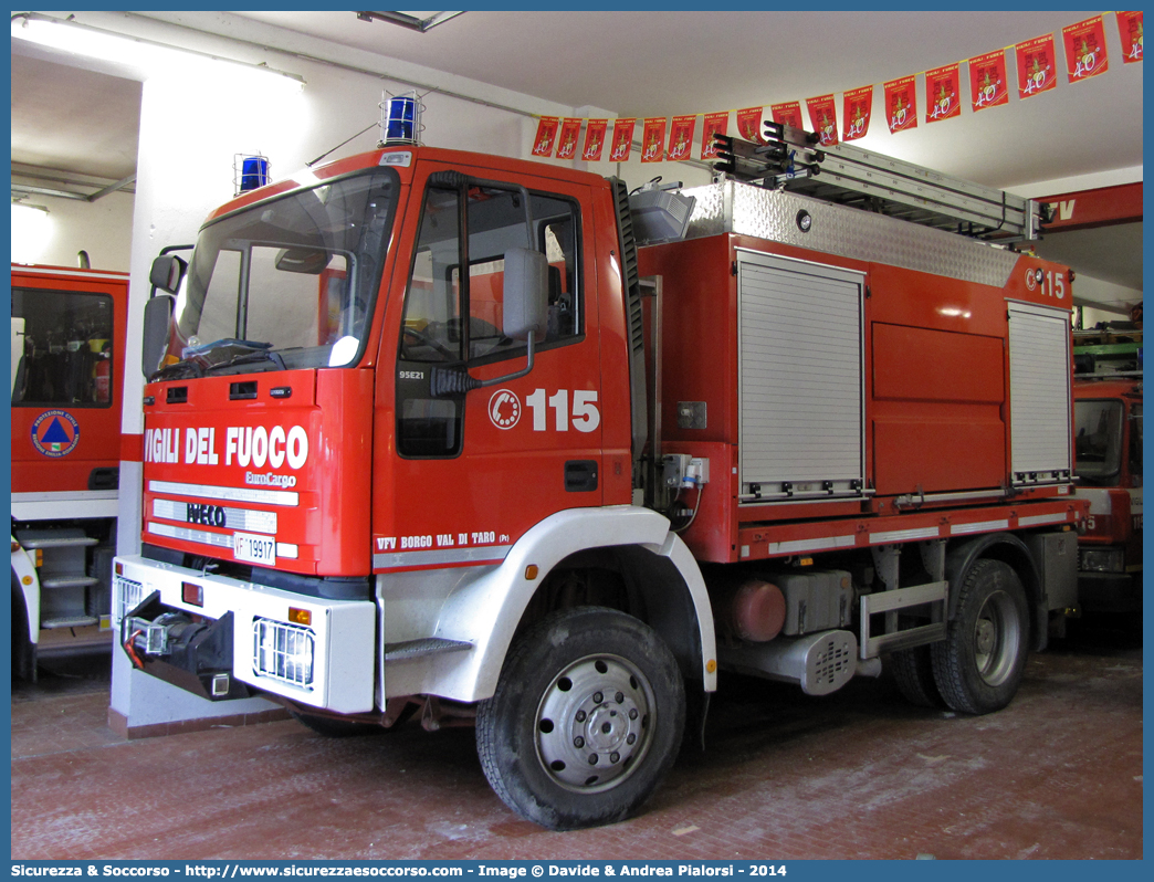 VF 19917
Corpo Nazionale Vigili del Fuoco
Iveco EuroCargo 95E21 4x4 I serie
Parole chiave: VF;V.F.;VVF;V.V.F.;Corpo;Nazionale;Vigili del Fuoco;Vigili;Fuoco;Iveco;EuroCargo;95E21;95 E 21;95 E21;95E 21;4x4;4 x 4