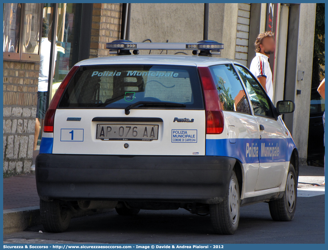 -
Polizia Municipale
Comune di Carpegna
Fiat Punto I serie
Parole chiave: Polizia;Locale;Municipale;Carpegna;Fiat;Punto