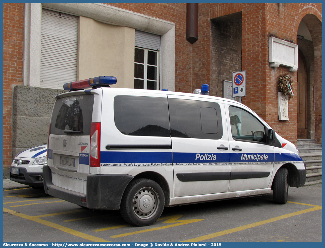 Polizia Locale YA889AJ
Polizia Municipale
Unione Pedemontana Parmense
Fiat Scudo IV serie
Allestitore Bertazzoni S.r.l.
Parole chiave: Polizia;Locale;Municipale;Pedemontana Parmense;Collecchio;Felino;Montechiarugolo;Sala Baganza;Traversetolo;Fiat;Scudo;Bertazzoni;YA889AJ;YA 889 AJ