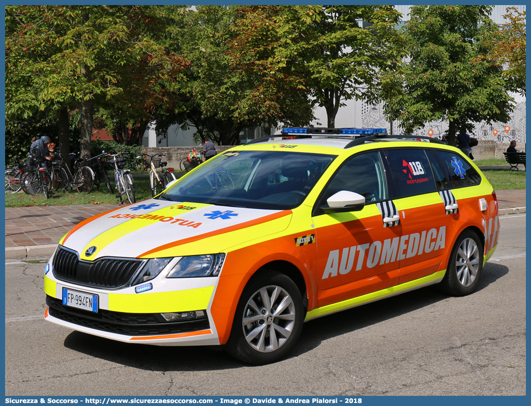 MIKE 01
118 Romagna Soccorso
Ambito Territoriale di Ravenna
Skoda Octavia Wagon 4x4 V serie
Allestitore Safety Car S.r.l.
Parole chiave: 118;Romagna;Ravenna;Soccorso;Automedica;Automedicalizzata;Auto Medica;Auto Medicalizzata;Skoda;Octavia;SW;S.W.;Station;Wagon;4x4;4 x 4;Safety Car