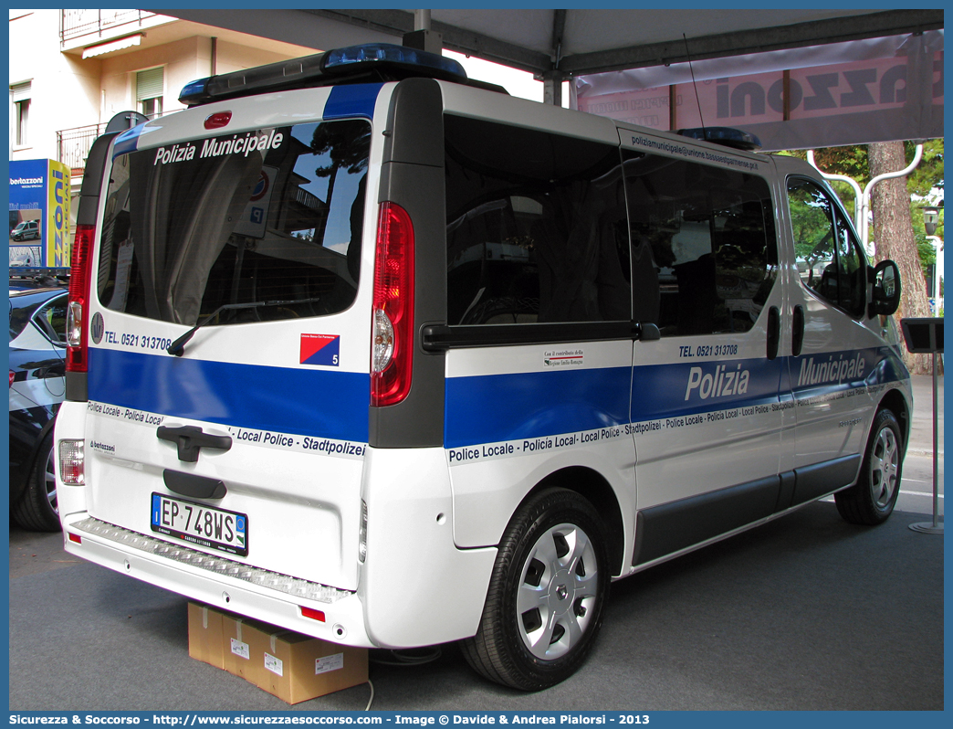 -
Polizia Municipale
Corpo Intercomunale
Bassa Est Parmense
Renault Trafic III serie
Allestitore Bertazzoni S.r.l.
Parole chiave: Polizia;Locale;Municipale;Bassa Est Parmense;Colorno;Mezzani;Sorbolo;Renault;Trafic;Bertazzoni