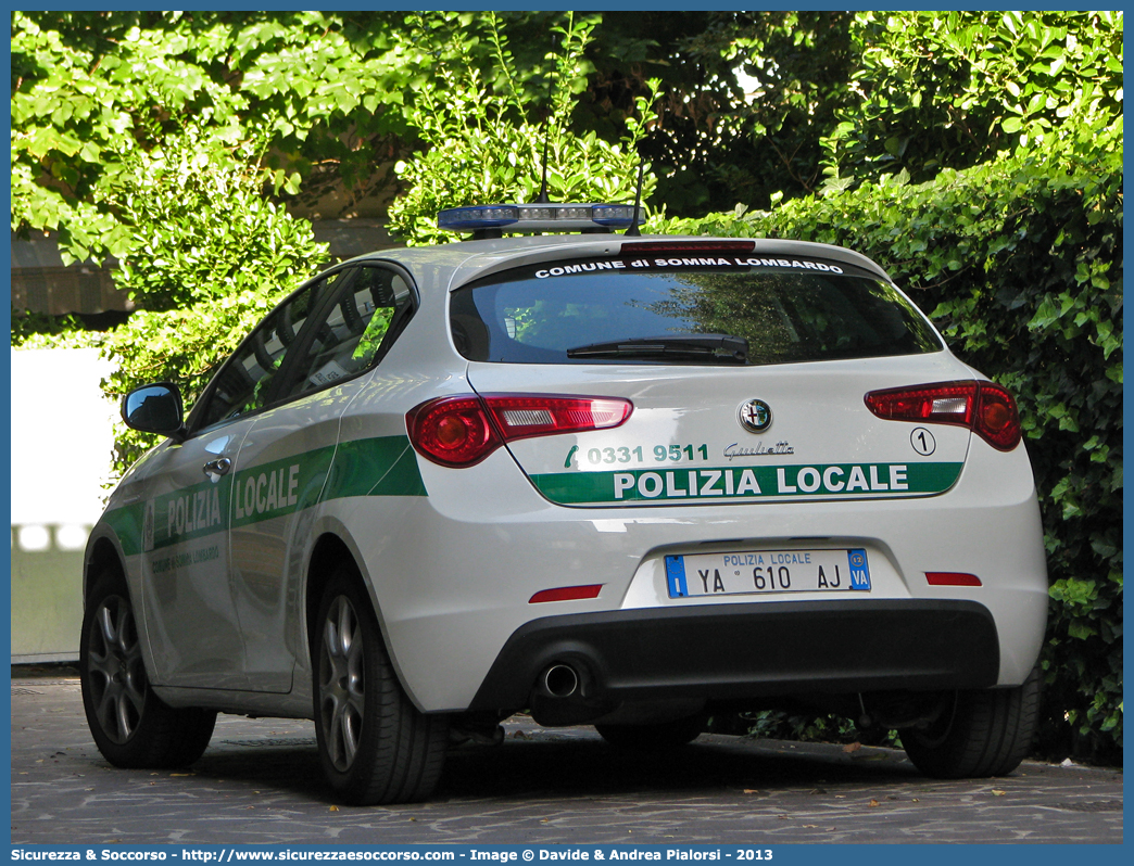 Polizia Locale YA610AJ
Polizia Locale
Comune di Somma Lombardo
Alfa Romeo Nuova Giulietta
I serie
Parole chiave: Polizia;Locale;Municipale;Somma Lombardo;Alfa Romeo;Nuova Giulietta;YA610AJ;YA 610 AJ