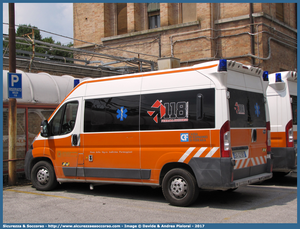 FE 3193
118 Ferrara Soccorso
Fiat Ducato III serie
Allestitore Aricar S.p.A.
(variante)
Parole chiave: 118;Ferrara;Soccorso;Ambulanza;Autoambulanza;Fiat;Ducato;X250;X 250;Aricar