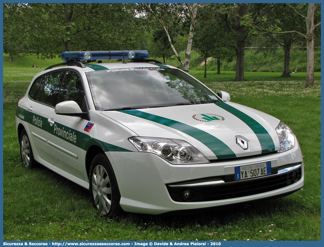 Polizia Locale YA507AE
Polizia Provinciale
Provincia di Forlì - Cesena
Renault Laguna SporTour
Allestitore Focaccia Group S.r.l.
Parole chiave: Polizia;Locale;Provinciale;Forlì;Cesena;Renault;Laguna;SporTour;Sport Tour;SW;S.W.;Station;Wagon;Focaccia;YA507AE;YA 507 AE