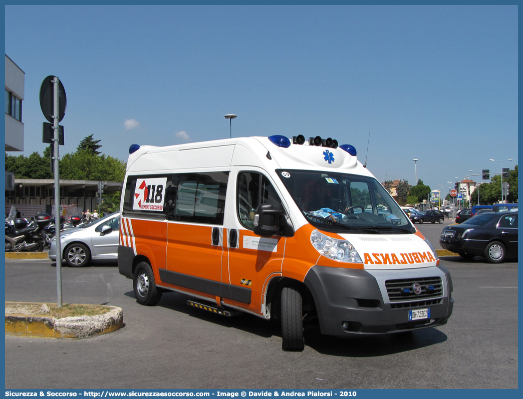 BRAVO 23
118 Romagna Soccorso
Ambito Territoriale di Rimini
Fiat Ducato III serie
Allestitore Bollanti S.r.l.
Parole chiave: 118;Romagna;Soccorso;Rimini;Ambulanza;Autoambulanza;Fiat;Ducato;X250;X 250;Bollanti