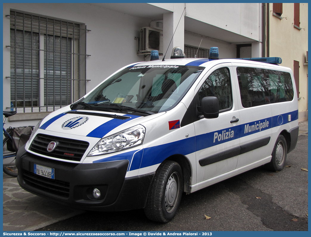 Polizia Locale YA944AB
Polizia Municipale
Comune di Cesenatico
Fiat Scudo IV serie
Allestitore Elevox S.r.l.
Parole chiave: Polizia;Locale;Municipale;Cesenatico;Fiat;Scudo;Elevox;YA944AB;YA 944 AB