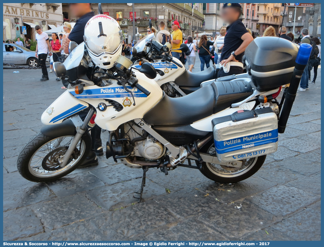 -
Polizia Municipale
Comune di Napoli
Bmw F650GS
Parole chiave: PL;P.L.;PM;P.M.;Polizia;Locale;Municipale;Napoli;Bmw;F650GS;F 650 GS