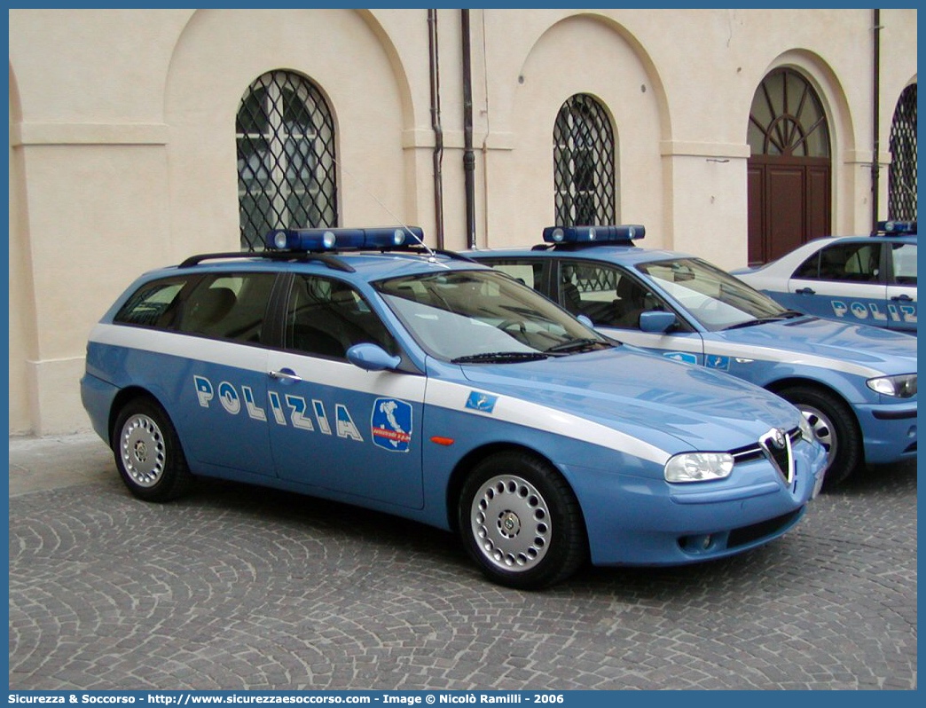 -
Polizia di Stato
Polizia Stradale
Autostrade per l'Italia S.p.A.
Alfa Romeo 156 Sportwagon I serie
Parole chiave: Polizia di Stato;Polizia Stradale;Autostrade per l'Italia S.p.A.;Autostrade S.p.A.;Autostrade;Italia;Alfa Romeo;156;Sportwagon