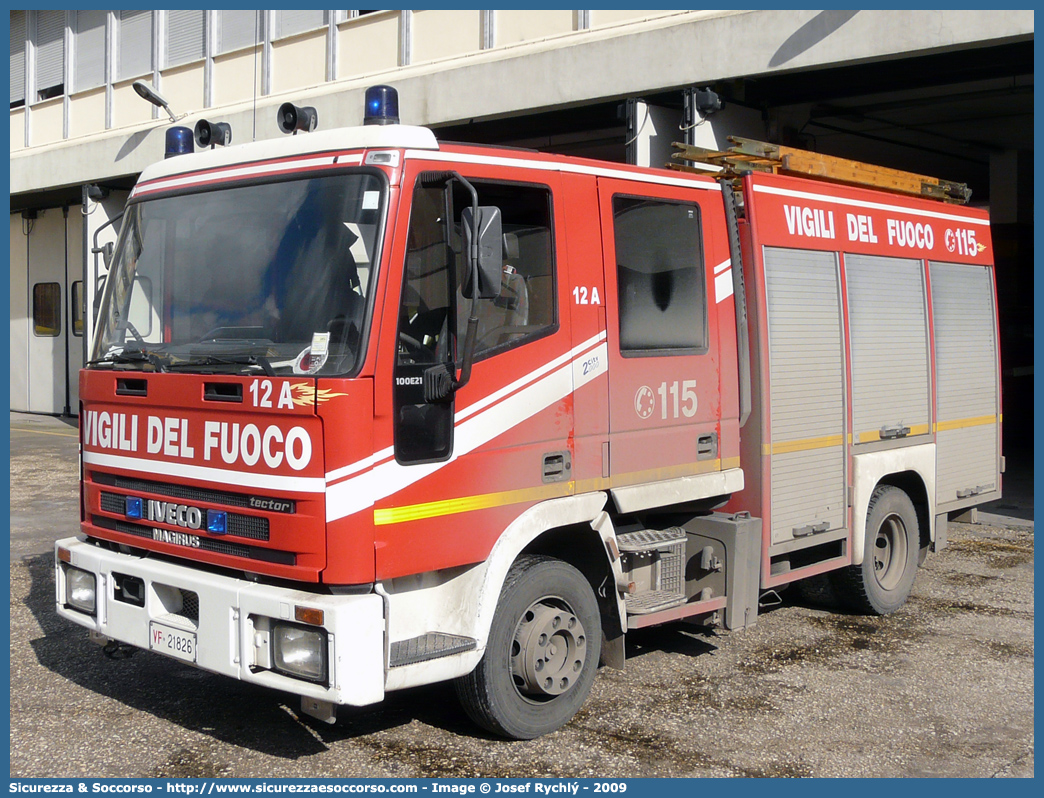 VF 21826
Corpo Nazionale Vigili del Fuoco
Iveco Magirus City2000
100E21 I serie
Parole chiave: VVF;V.V.F.;Corpo;Nazionale;Vigili;del;Fuoco;AutoPompaSerbatoio;APS;A.P.S.;Iveco;Magirus;EuroFire;100E21;City2000;City;2000