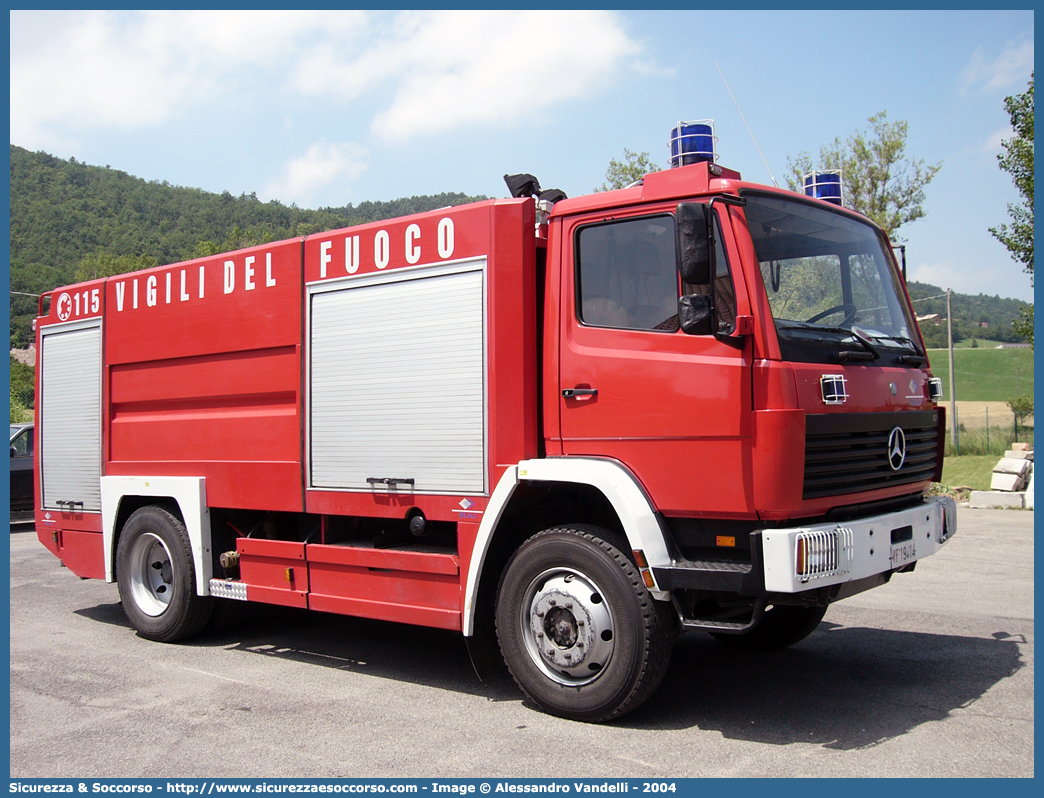 VF 19414
Corpo Nazionale Vigili del Fuoco
Mercedes Benz 1124
Allestitore BAI S.r.l.
Parole chiave: Corpo;Nazionale;Vigili del Fuoco;Vigili;Fuoco;ABP;A.B.P.;AutoBottePompa;AutoBotte;Mercedes Benz;1124;BAI;B.A.I.