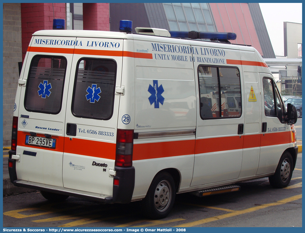 29
Misericordia di Livorno
Fiat Ducato II serie
Allestitore Mariani Fratelli S.r.l.
Parole chiave: Misericordie;Misericordia;Livorno;Ambulanza;Fiat;Ducato;Mariani Fratelli