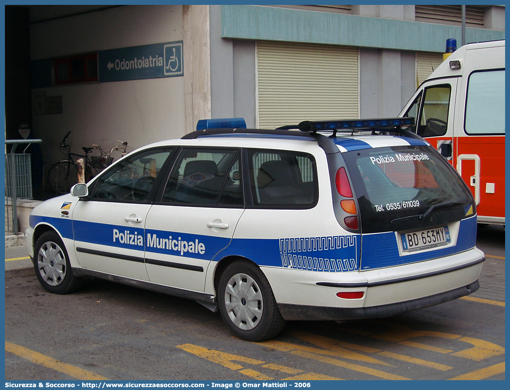 -
Polizia Municipale
Comune di Mirandola
Fiat Marea Weekend
Parole chiave: Polizia;Locale;Municipale;Mirandola;Fiat;Marea;Weekend;Week End;WE;W.E.;Station Wagon;SW;S.W.