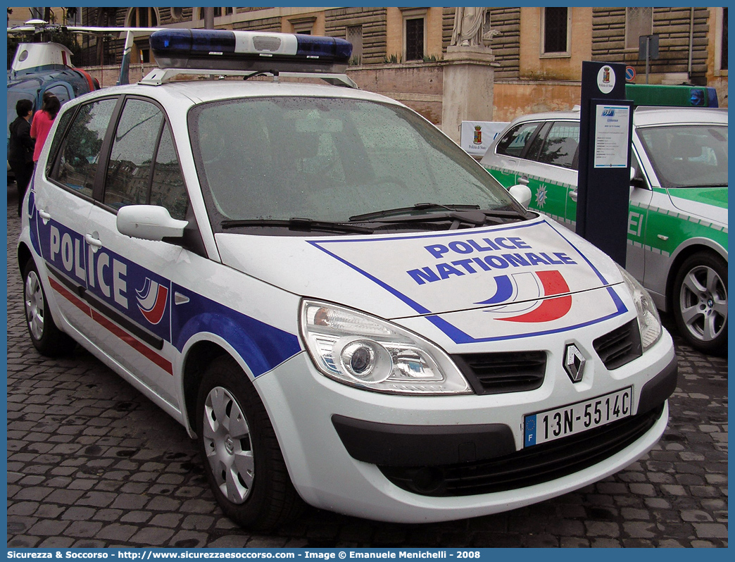 -
République Française
Police Nationale
Renault Scenic II generation restyling
Parole chiave: Repubblica;Francese;République;Française;Police;Nationale;Polizia;Nazionale;Renault;Scenic