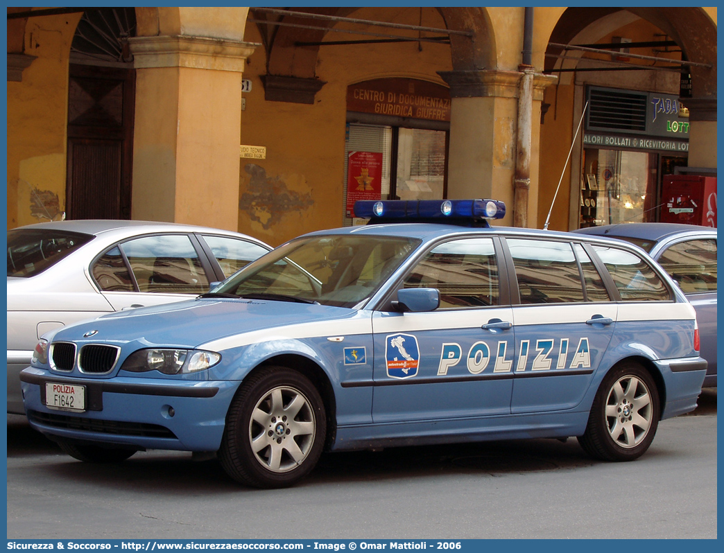 Polizia F1642
Polizia di Stato
Polizia Stradale
Autostrade per l'Italia S.p.A.
Bmw Serie 3 E46 Touring
Parole chiave: Polizia di Stato;Polizia Stradale;Autostrade per l'Italia S.p.A.;Autostrade S.p.A.;Autostrade;Italia;Bmw;Serie 3;E46;E 46;Touring