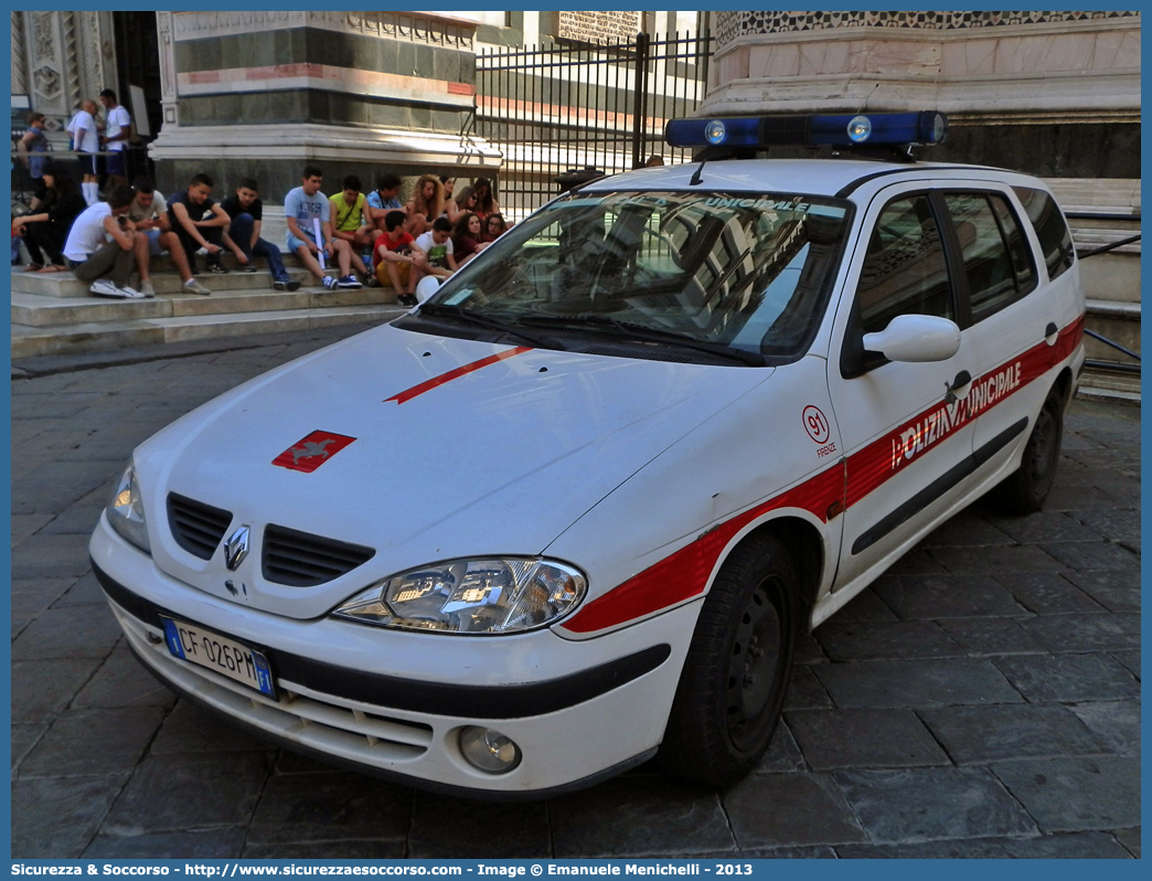 -
Polizia Municipale
Comune di Firenze
Renault Megane Break
Parole chiave: Polizia;Locale;Municipale;Firenze;Renault;Megane;Break;Station;Wagon;SW;S.W.