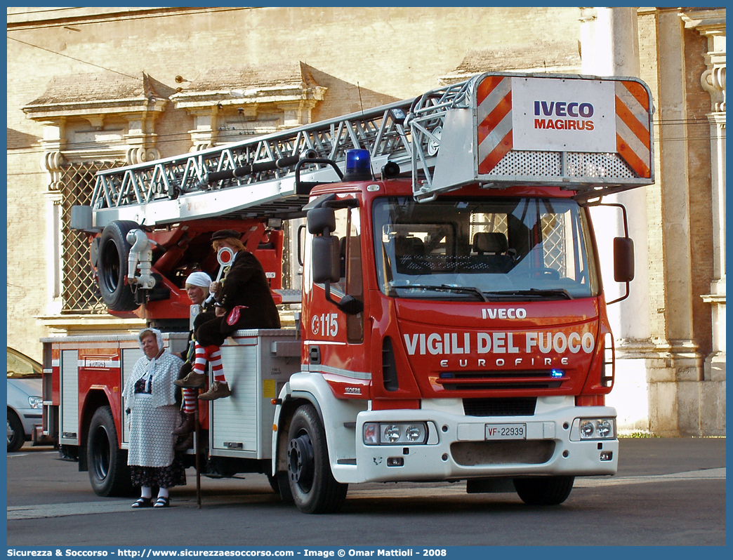 VF 22939
Corpo Nazionale Vigili del Fuoco
Iveco 150E28 EuroFire II serie
Parole chiave: VVF;V.V.F.;Corpo;Nazionale;Vigili;del;Fuoco;AutoScala;AS;Iveco;150E28;EuroFire;Magirus