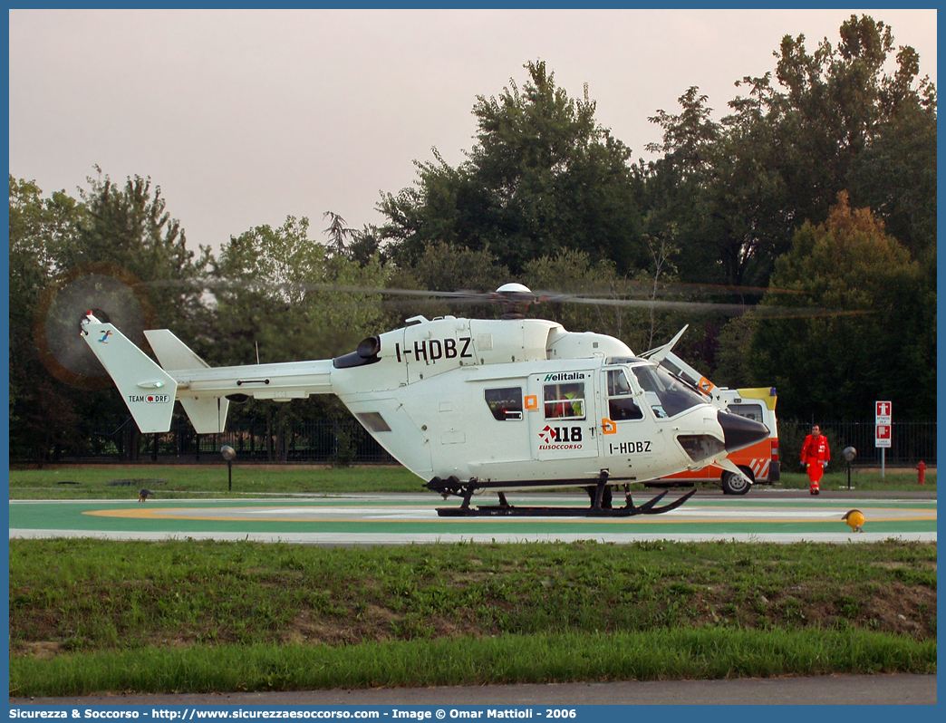 I-HDBZ
118 Regione Emilia Romagna
EuroCopter BK117C1
Base di Pavullo nel Frignano
Parole chiave: 118;Emilia Romagna;Pavullo nel Frignano;EuroCopter;BK117;BK;117;I-HDBZ;Elicottero;Elisoccorso