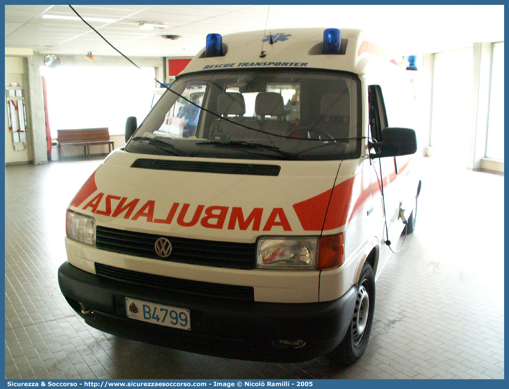 FALCO 20
118 San Marino Soccorso
Volkswagen Transporter T4
Allestitore Mariani Fratelli S.r.l.
Parole chiave: 118;San Marino;Soccorso;Ambulanza;Volkswagen;Transporter;T4;Mariani Fratelli