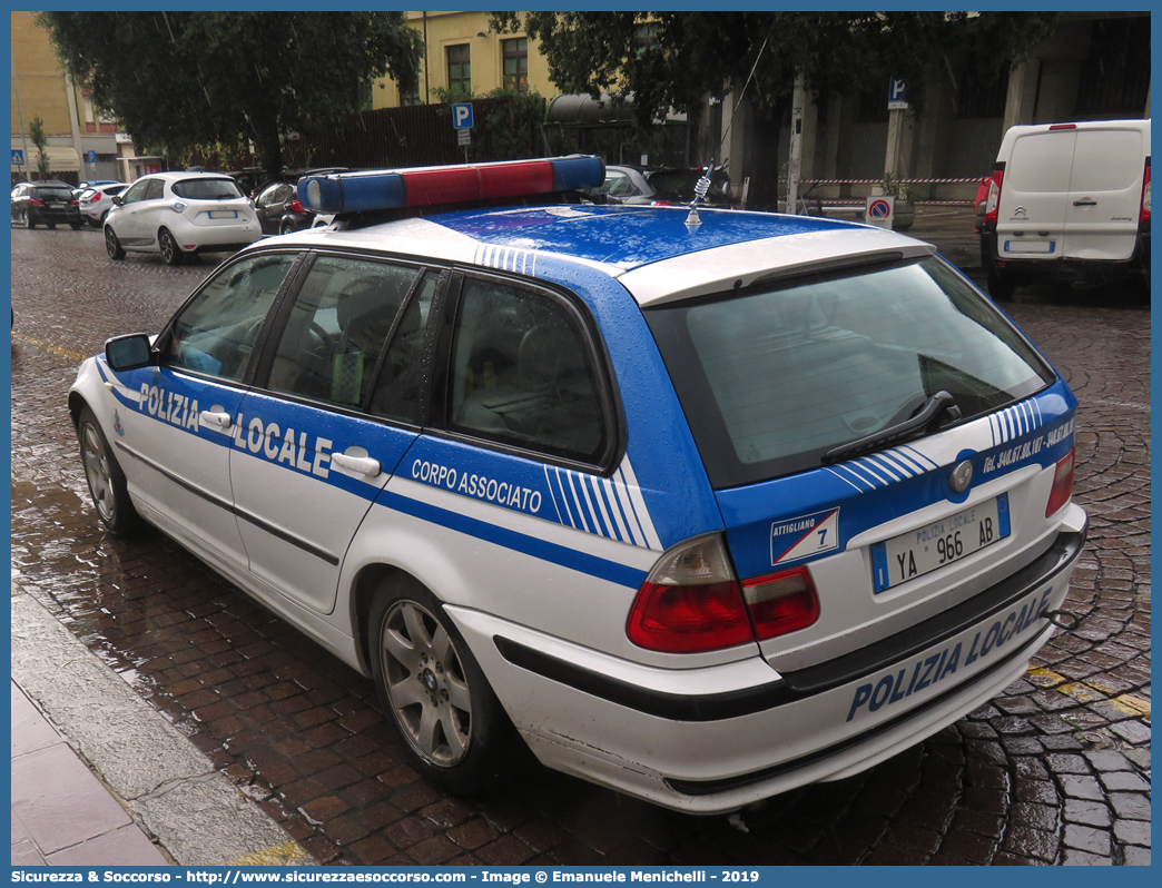 Polizia Locale YA966AB
Polizia Locale
Comune di Attigliano
Bmw Serie 3 E46 Touring restyling
(variante)
Parole chiave: Polizia;Locale;Municipale;Attigliano;Bmw;Serie 3;E46;Touring;YA966AB;YA 966 AB