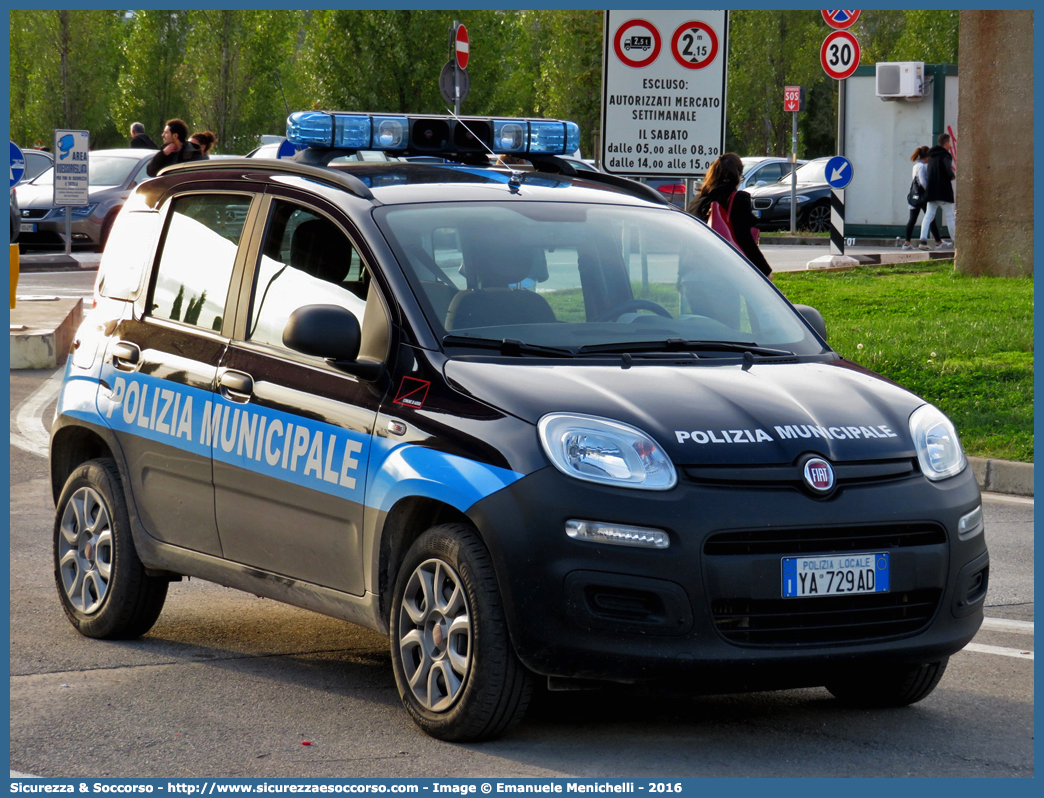 Polizia Locale YA729AD
Polizia Municipale
Comune di Assisi
Fiat Nuova Panda 4x4 II serie
Parole chiave: Polizia;Locale;Municipale;Assisi;Fiat;Nuova Panda;4x4;4 x 4;YA729AD;YA 729 AD