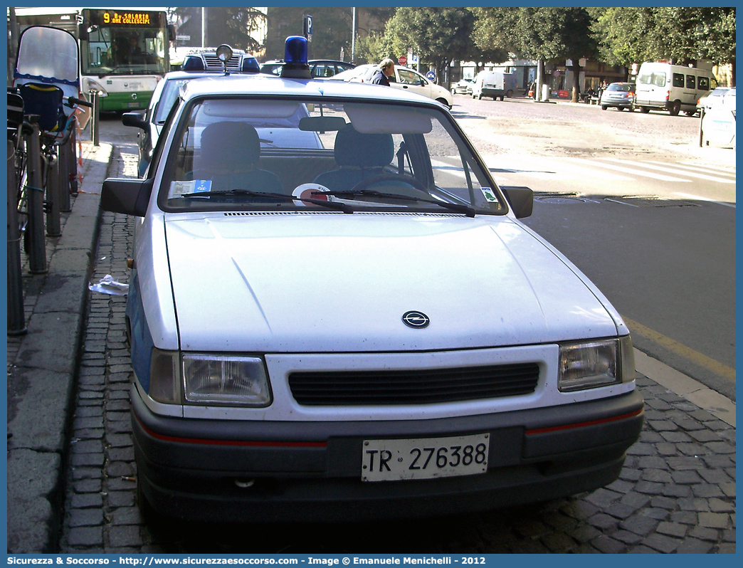 -
Polizia Municipale
Comune di Baschi
Opel Corsa I serie restyling
Parole chiave: Polizia;Locale;Municipale;Baschi;Opel;Corsa