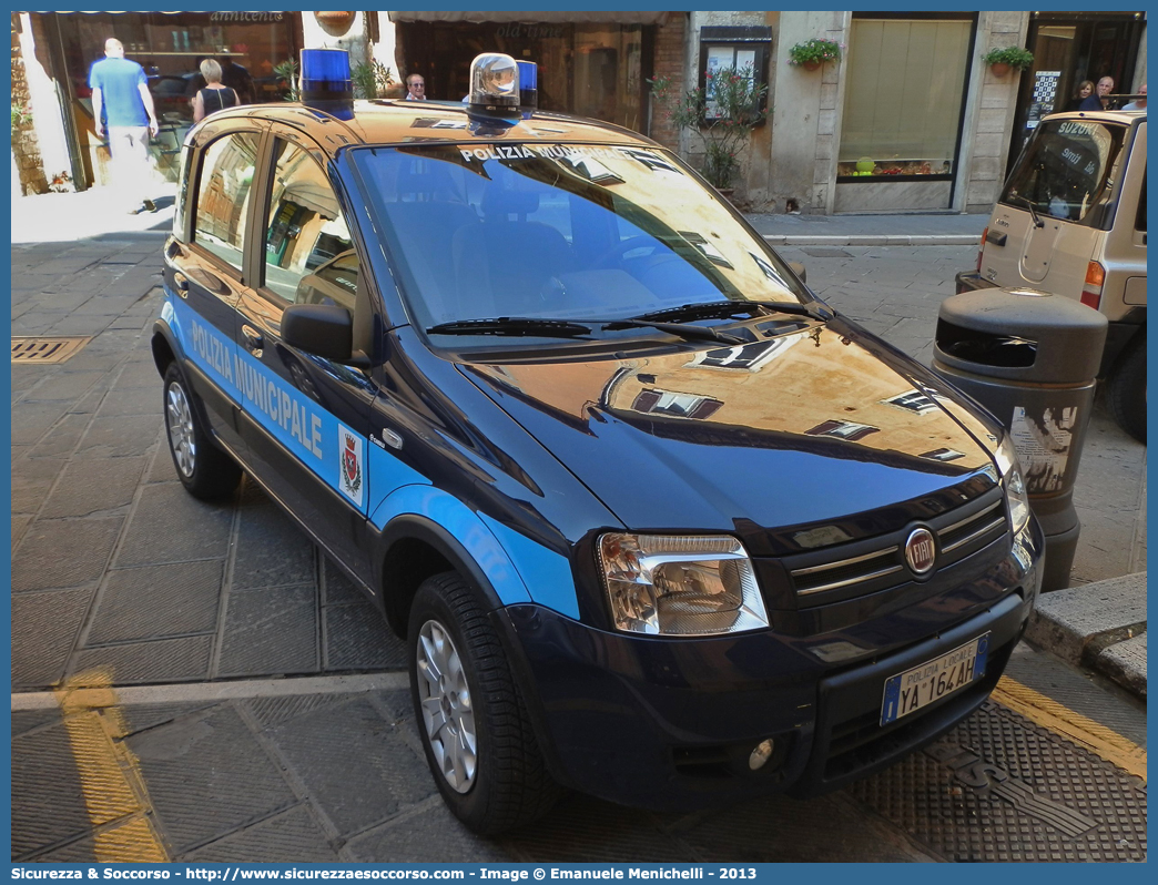 Polizia Locale YA164AH
Polizia Municipale
Comune di Todi
Fiat Nuova Panda 4x4 I serie
Allestitore Ciabilli S.r.l.
Parole chiave: Polizia;Municipale;Locale;Todi;Fiat;Nuova Panda;4x4;4 x 4;Ciabilli;YA164AH;YA 164 AH