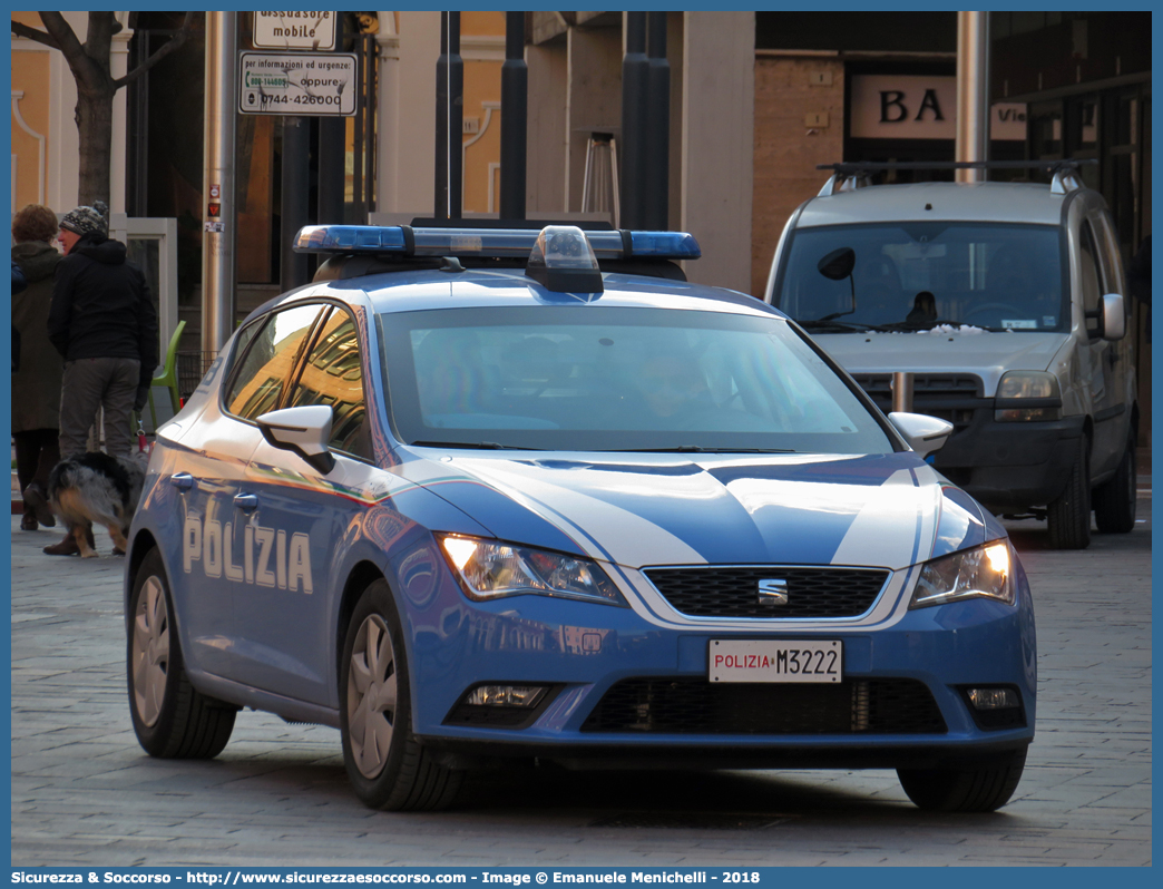 Polizia M3222
Polizia di Stato 
Squadra Volante
Seat Leon III serie
Allestitore Nuova Carrozzeria Torinese S.r.l.
Parole chiave: PS;P.S.;Polizia;di;Stato;Squadra;Volante;Seat;Leon;nct;nuova;carrozzeria;torinese