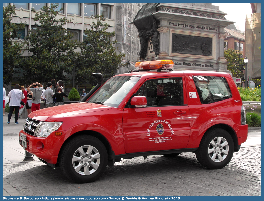 UMC-1
Reino de España
Servicio de Prevención,
Extinción de Incendios y Salvamentos
Ayuntamiento de Granada
Mitsubishi Pajero SWB IV generation
Parole chiave: Regno di Spagna;Spagna;Espana;España;Reino de España;Servicio;Prevencion;Extincion;Incendios;Salvamentos;Ayuntamiento;SPEIS;S.P.E.I.S.;Bomberos;Granada;Mitsubishi;Pajero;SWB