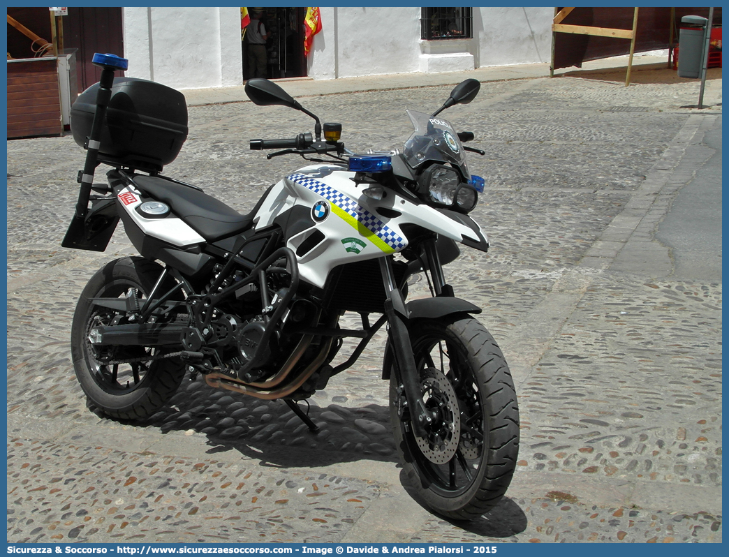 -
Reino de España
Policia Local Ronda
Bmw F700GS
Parole chiave: Regno di Spagna;Spagna;Espana;España;Reino de España;Policia;Local;Ronda;Bmw;F700GS;F 700 GS;F;700;GS