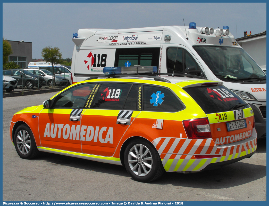 -
118 Romagna Soccorso
Skoda Octavia Wagon 4x4 IV serie
Allestitore Orion S.r.l.
Parole chiave: 118;Romagna;Soccorso;Automedica;Automedicalizzata;Auto Medica;Auto Medicalizzata;Skoda;Octavia;SW;S.W.;Station;Wagon;4x4;4 x 4;Orion