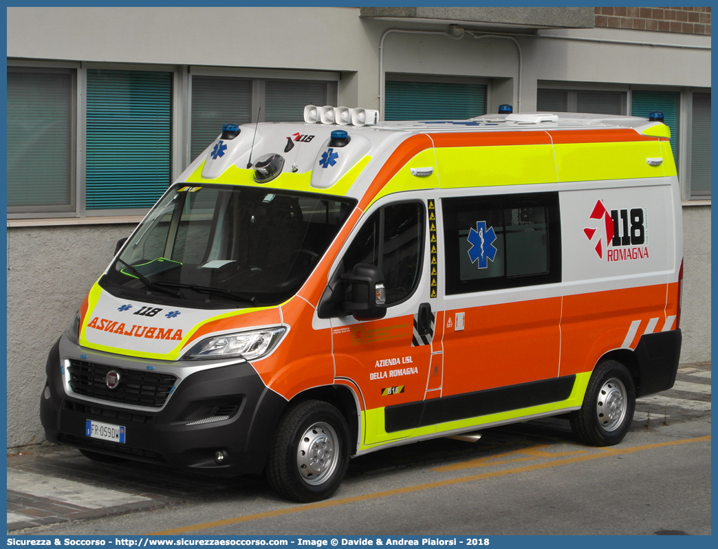 BRAVO 15
118 Romagna Soccorso
Ambito Territoriale di Rimini
Fiat Ducato III serie restyling
Allestitore Safety Car S.r.l.
Parole chiave: 118;Romagna;Soccorso;Rimini;Ambulanza;Autoambulanza;Fiat;Ducato;X290;X 290;Orion;Safety Car