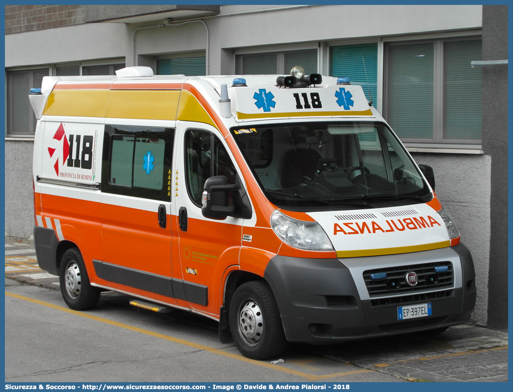 BRAVO 06
118 Romagna Soccorso
Ambito Territoriale di Rimini
Fiat Ducato III serie
Allestitore Boneschi S.r.l.
Parole chiave: 118;Romagna;Soccorso;Rimini;Ambulanza;Autoambulanza;Fiat;Ducato;X250;X 250;Savio;Boneschi