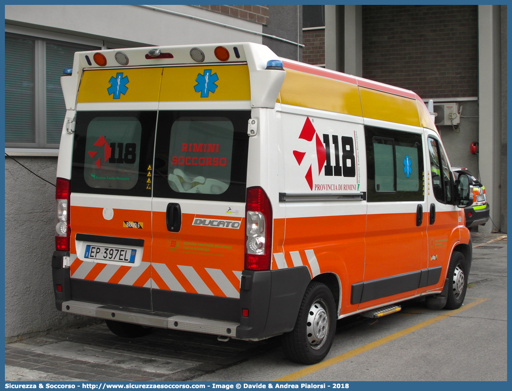 BRAVO 06
118 Romagna Soccorso
Ambito Territoriale di Rimini
Fiat Ducato III serie
Allestitore Boneschi S.r.l.
Parole chiave: 118;Romagna;Soccorso;Rimini;Ambulanza;Autoambulanza;Fiat;Ducato;X250;X 250;Savio;Boneschi