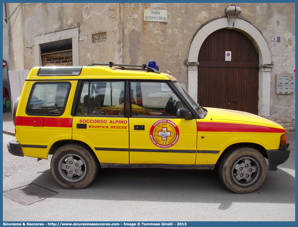 PC A01TN
Corpo Nazionale
Soccorso Alpino e Speleologico
Delegazione Alpina IV Trentino
Land Rover Discovery I serie
Parole chiave: CNSAS;C.N.S.A.S.;Corpo;Nazionale;Soccorso;Alpino;Speleologico;Trentino;Trento;SAT;S.A.T.;Land;Rover;Discovery;PC A01TN;PCA01TN