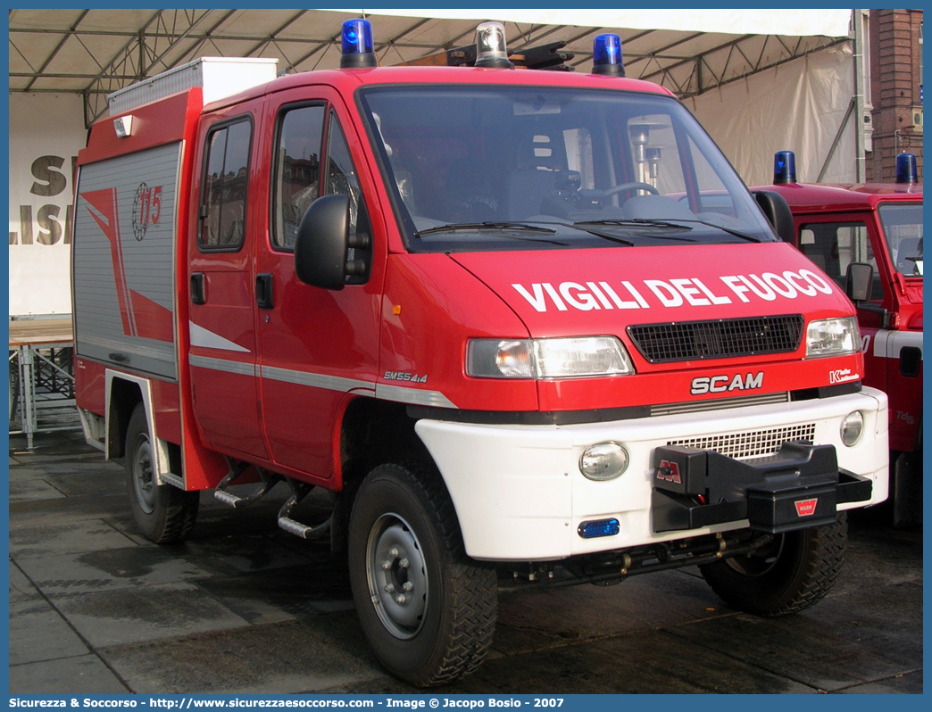 VF 23749
Corpo Nazionale Vigili del Fuoco
Scam SM55 4x4
Allestitore Kofler Fahrzeugbau S.n.c.
Parole chiave: VF;V.F.;Vigili del Fuoco;Vigili;Fuoco;Corpo;Nazionale;Polisoccorso;Scam;SM55;SM 55;4x4;4 x 4;Kofler Fahrzeugbau