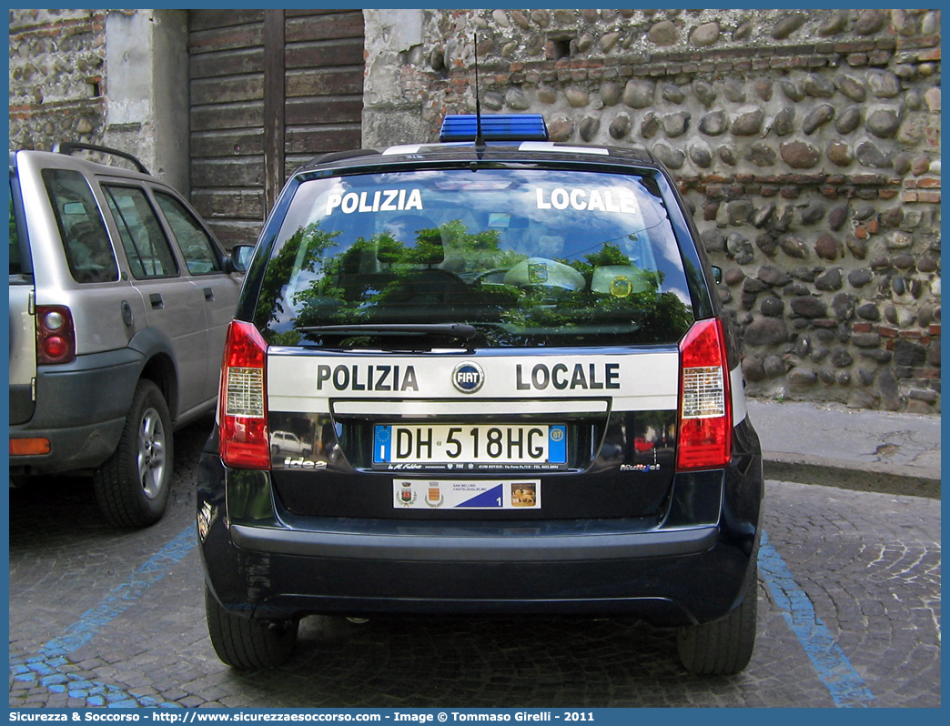 -
Polizia Locale
Servizio Associato San Bellino
e Castelguglielmo
Fiat Idea
Parole chiave: Polizia;Locale;Municipale;San Bellino;Custelguglielmo;Fiat;Idea