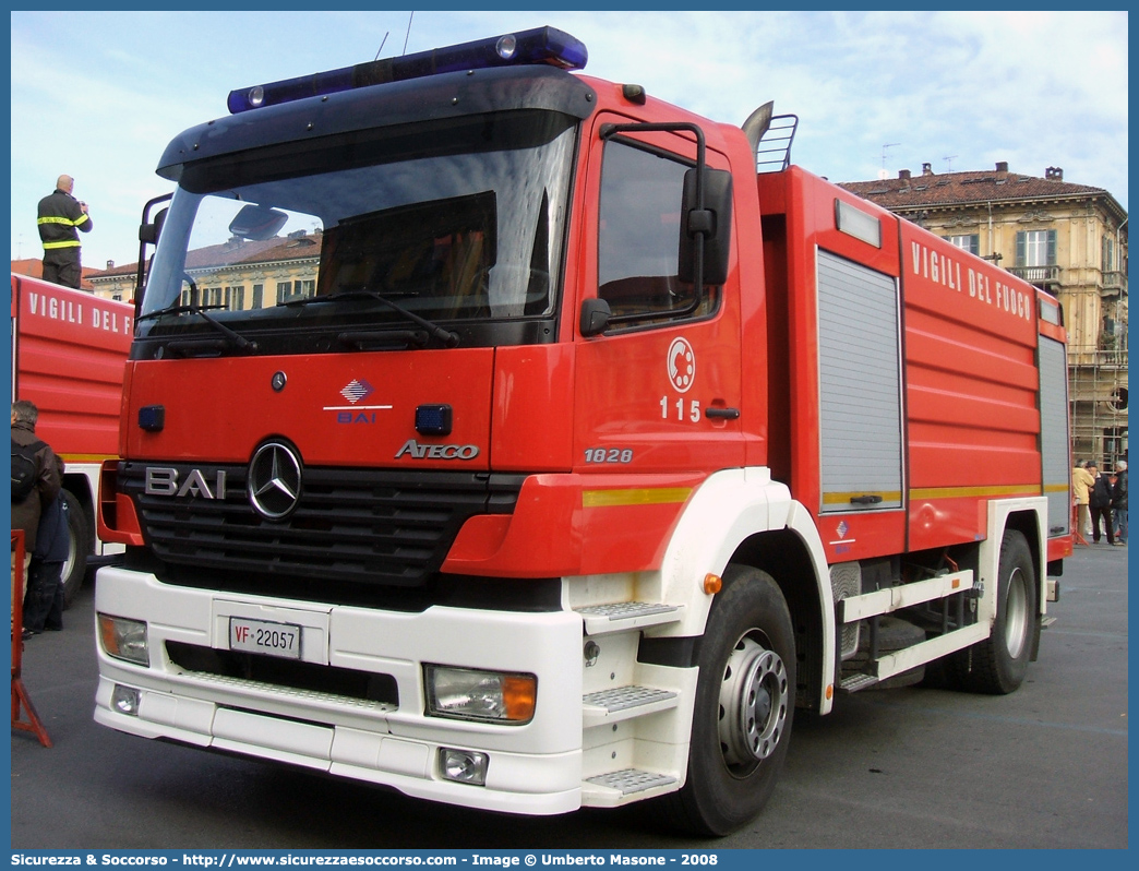 VF 22057
Corpo Nazionale Vigili del Fuoco
Mercedes Benz Atego 1828 I serie restyling
Allestitore BAI S.r.l.
Parole chiave: Corpo;Nazionale;Vigili del Fuoco;Vigili;Fuoco;ABP;A.B.P.;AutoBottePompa;AutoBotte;Mercedes Benz;Atego;1828;BAI;B.A.I.;22057