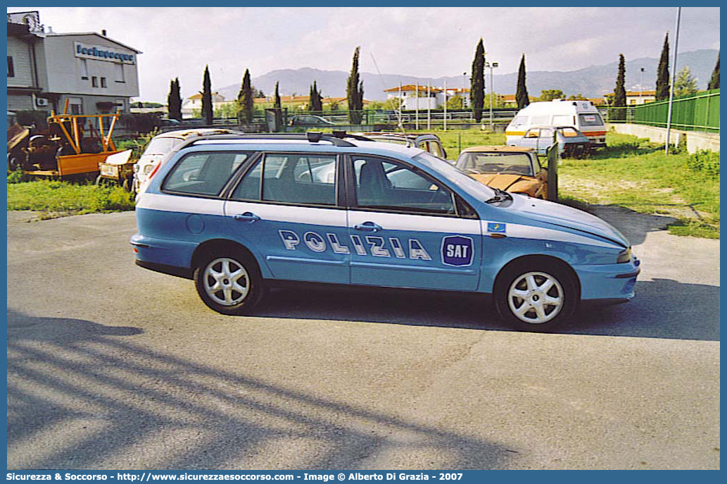 -
Polizia di Stato
Polizia Stradale
Società Autostrada Tirrenica
Fiat Marea Weekend
Parole chiave: Polizia di Stato;Polizia Stradale;S.A.T.;SAT;Società Autostrada Tirrenica;Fiat;Marea Weekend