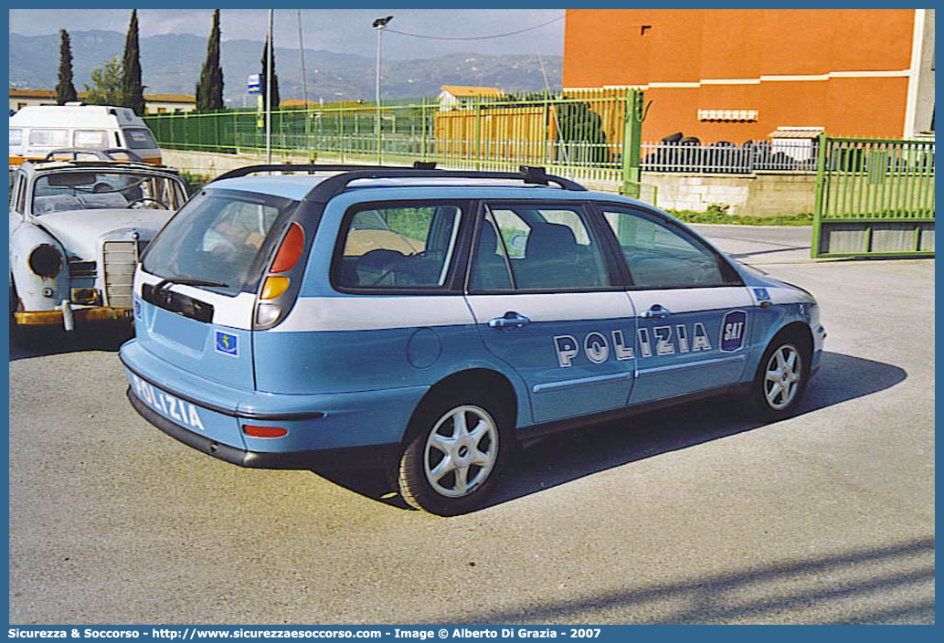 -
Polizia di Stato
Polizia Stradale
Società Autostrada Tirrenica
Fiat Marea Weekend
Parole chiave: Polizia di Stato;Polizia Stradale;S.A.T.;SAT;Società Autostrada Tirrenica;Fiat;Marea Weekend