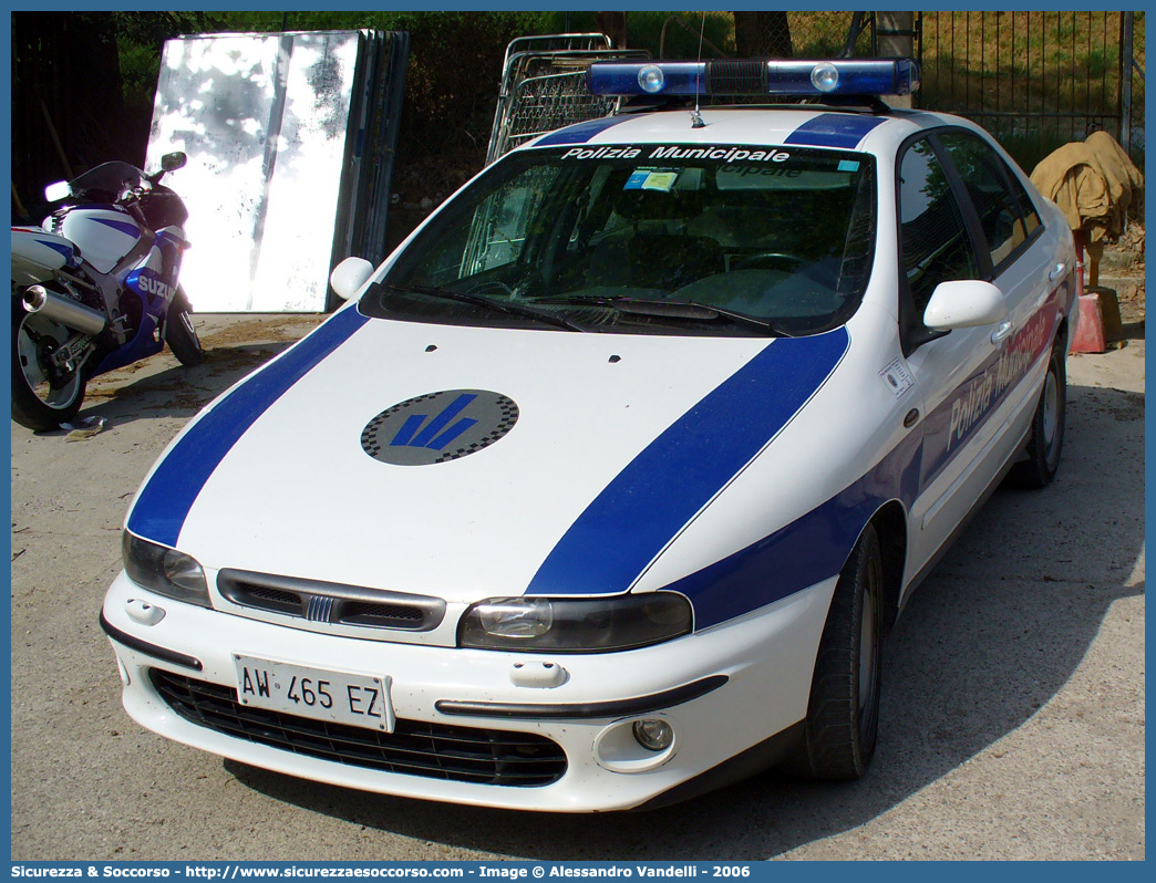 -
Polizia Municipale
Servizio Associato Bassa Reggiana
Fiat Marea
Parole chiave: Polizia;Locale;Municipale;Bassa Reggiana;Bagnolo in Piano;Gualtieri;Luzzara;Novellara;Reggiolo;Fiat;Marea